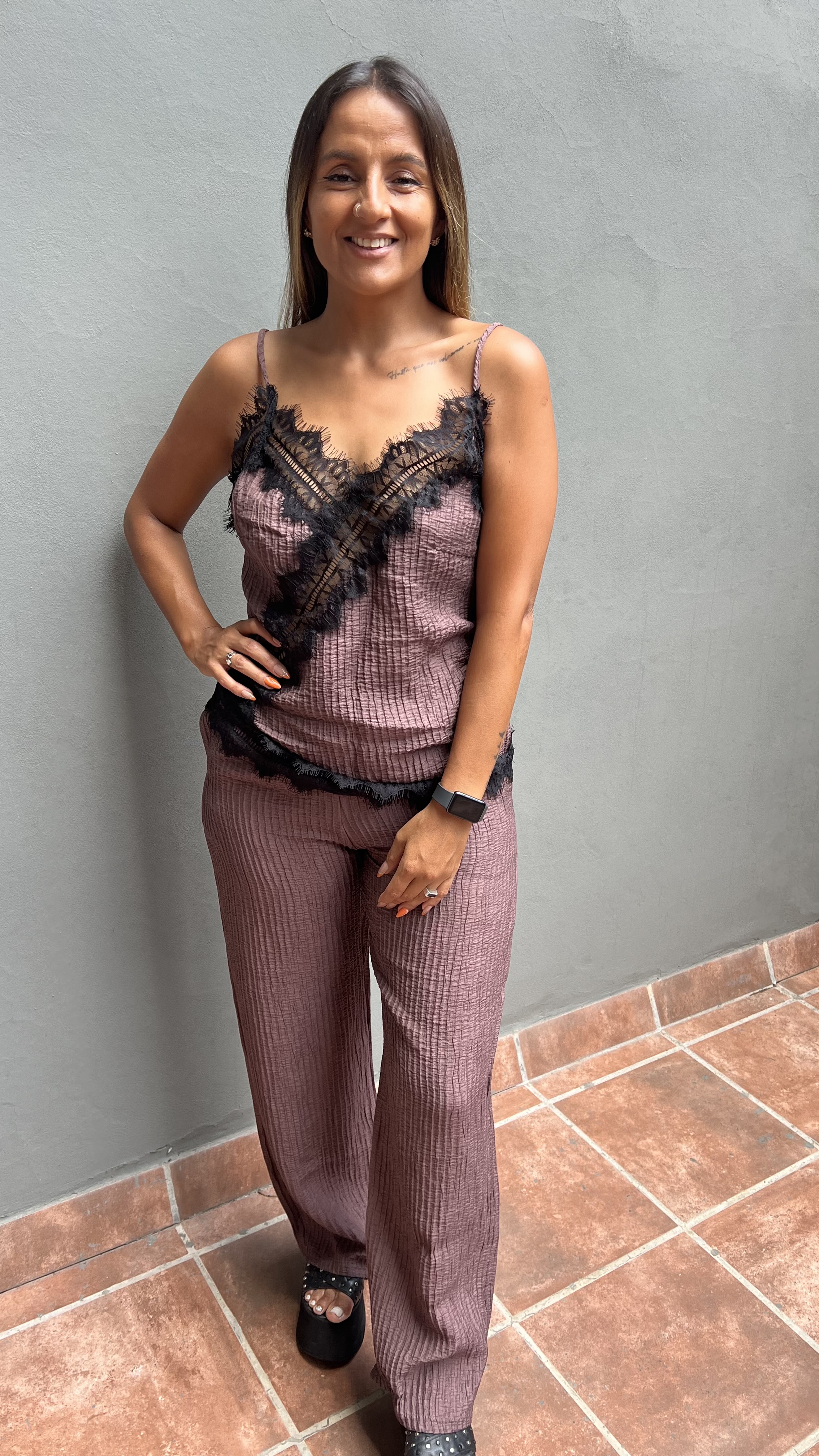 Solera Lencera corte irregular y puntilla