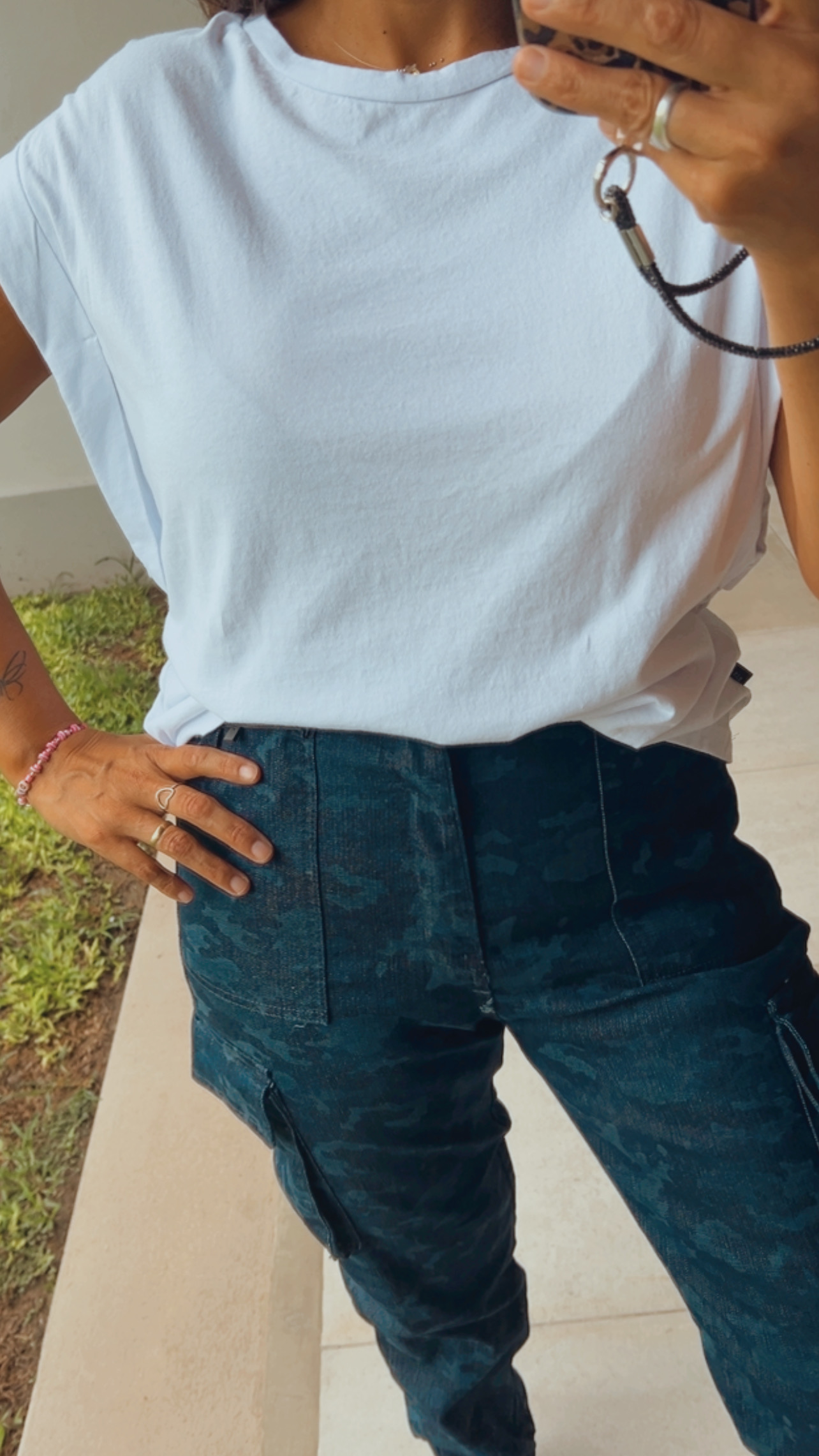 Musculosa vete al diablo lisa