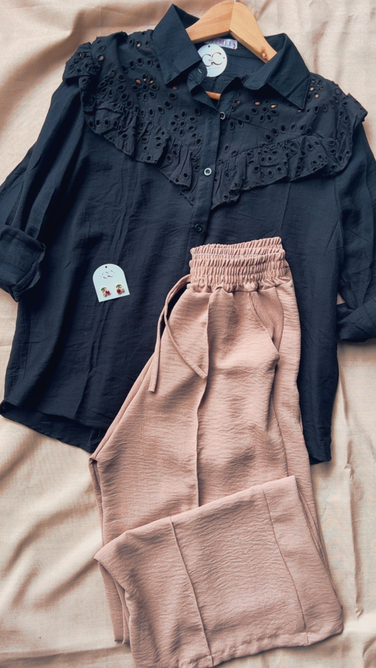 Camisa PIA lino detalle broderi busto