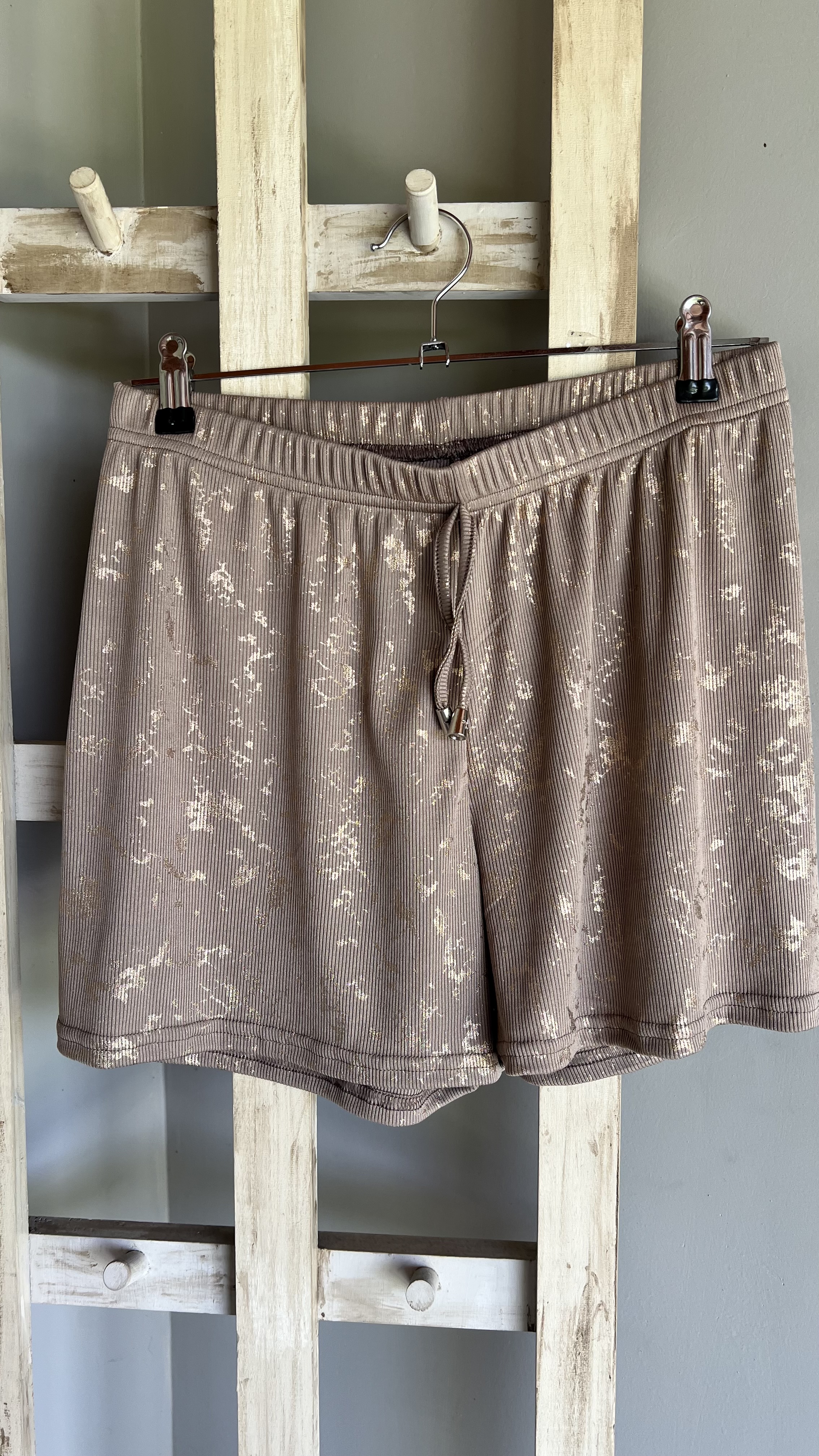 Short Morley detalle dorados