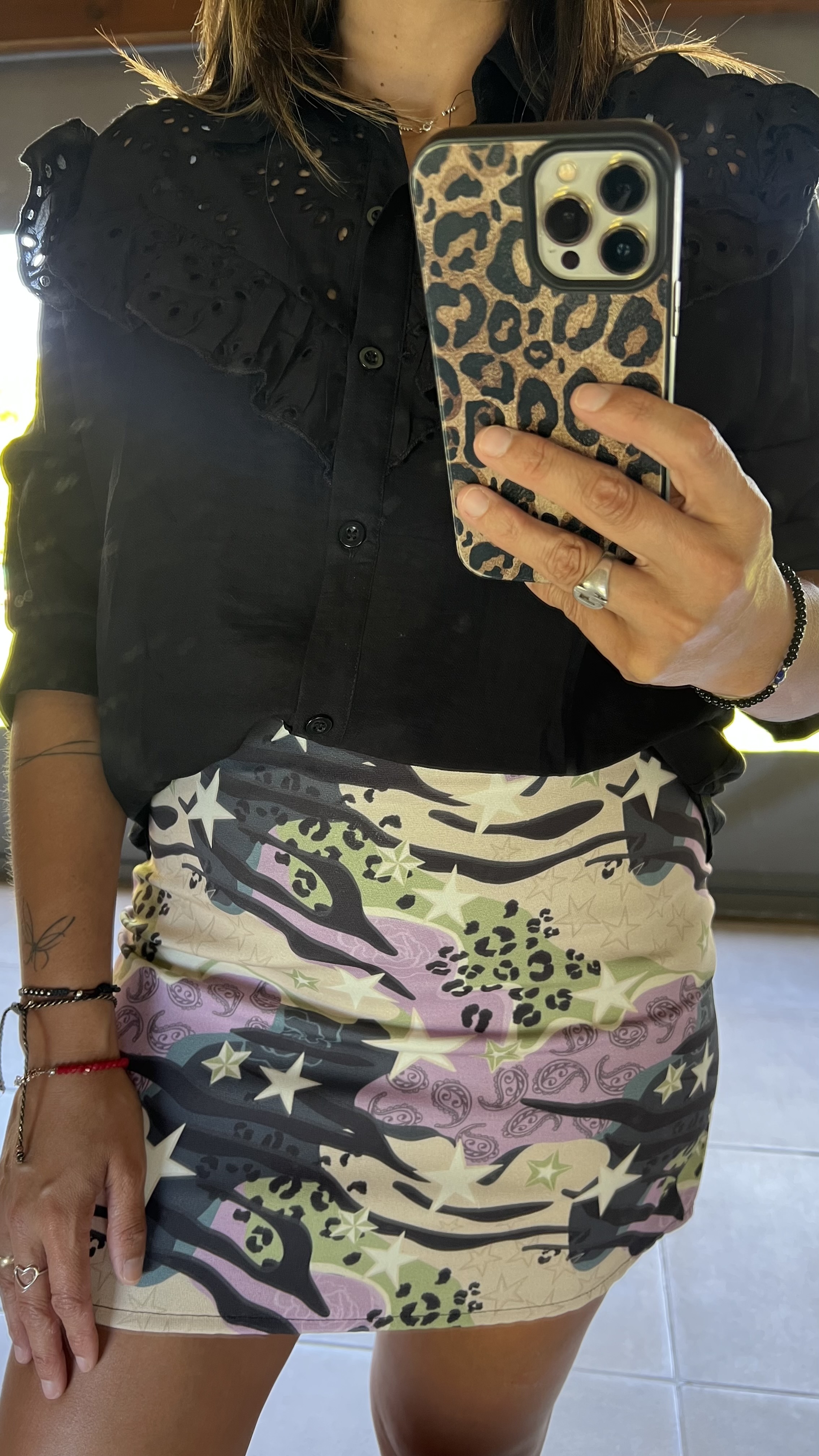 Camisa PIA lino detalle broderi busto