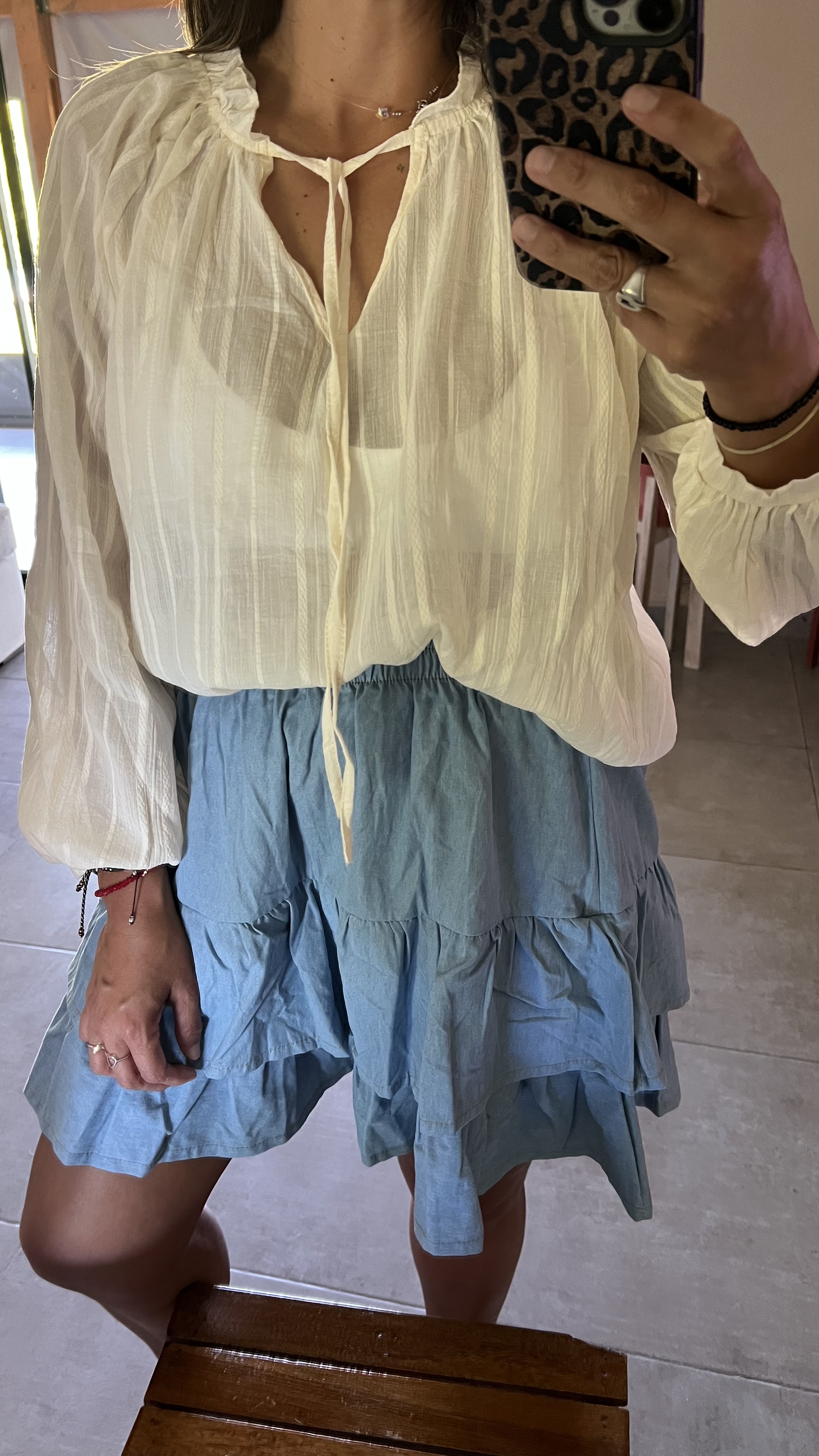 Camisa ANA detalle cuello mao y lazo